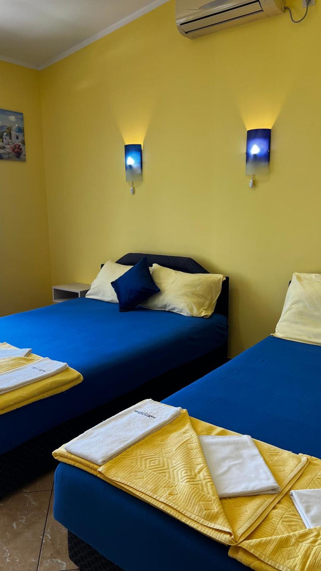 Apartmani Luksic 수토모레 외부 사진